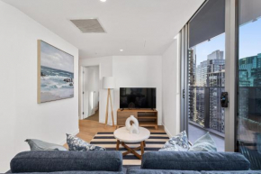 Central Southbank 2BR w Stunning Views and Balcony